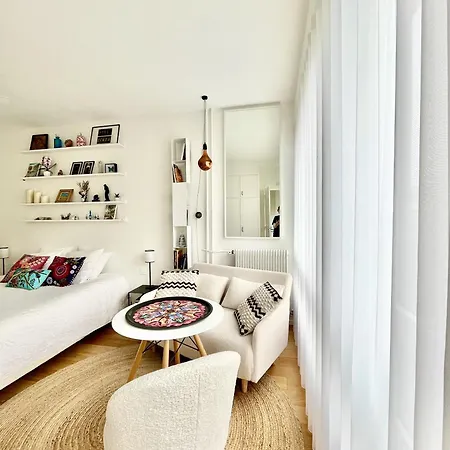 Montparnasse Deluxe Paris